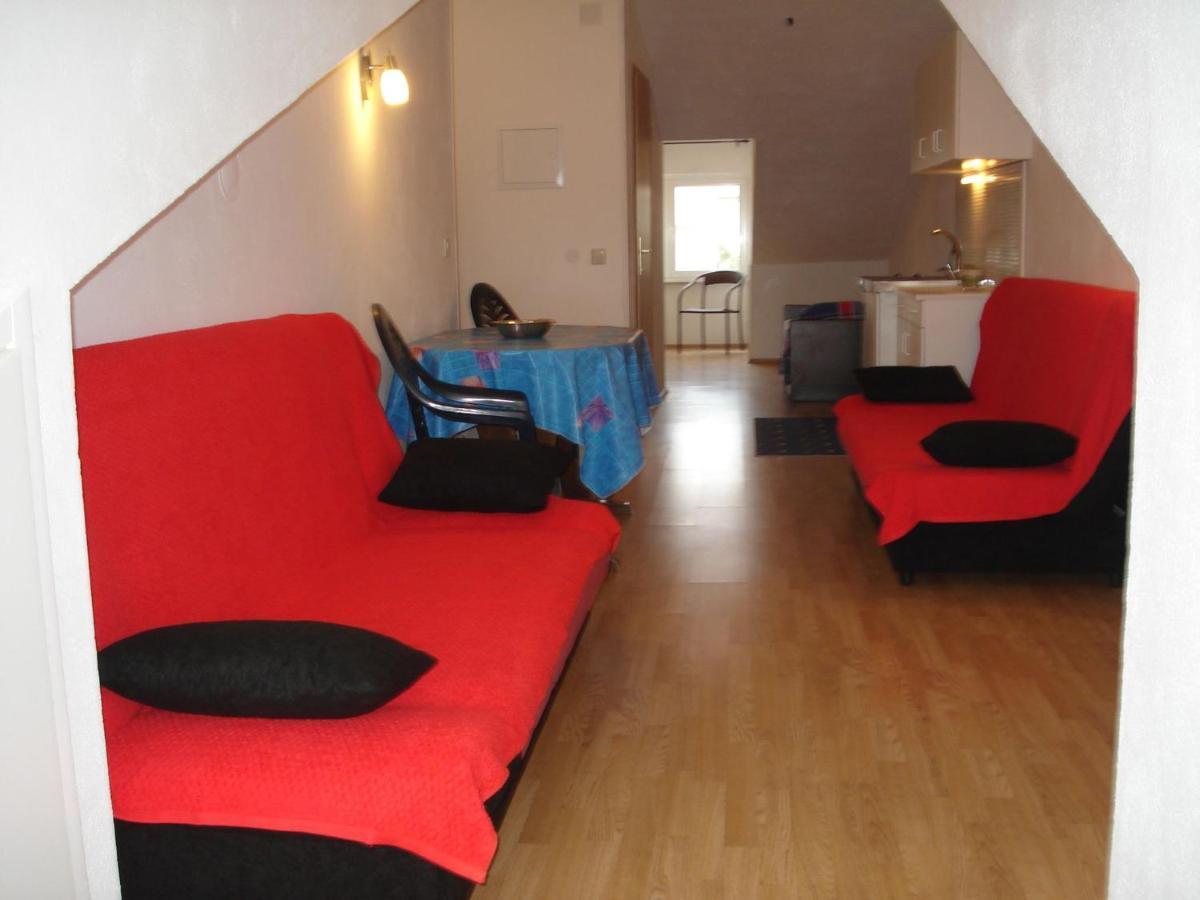 Apartments Villa Angela Krk Town Habitación foto