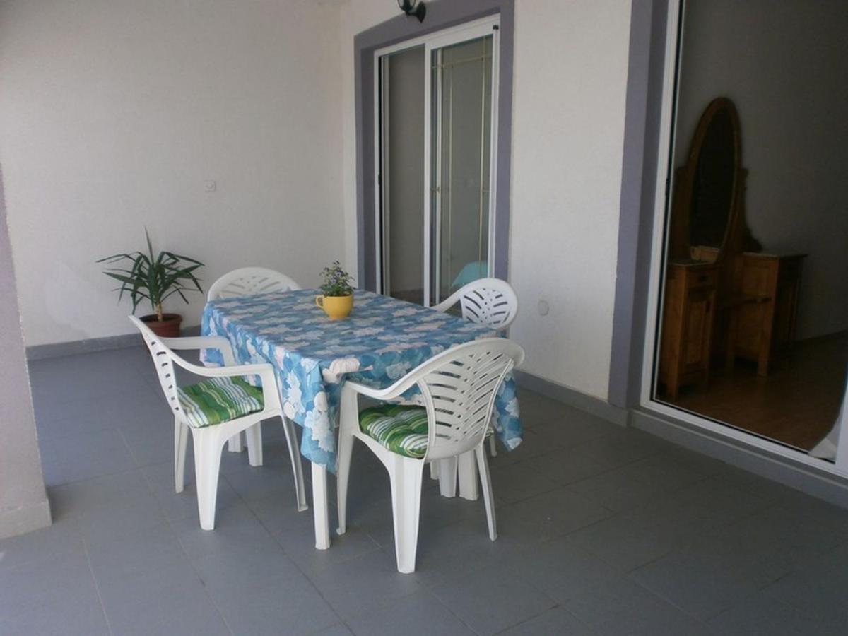 Apartments Villa Angela Krk Town Habitación foto