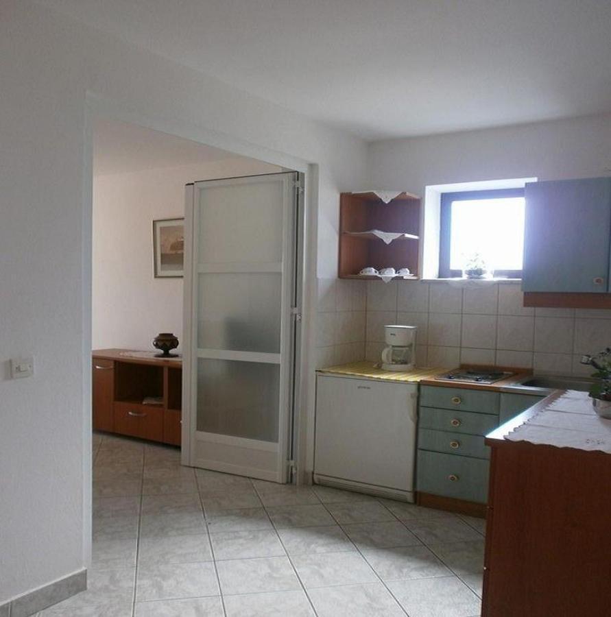 Apartments Villa Angela Krk Town Habitación foto