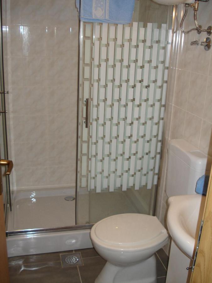 Apartments Villa Angela Krk Town Habitación foto